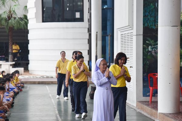 โรงเรียนปรีชานุศาสน์